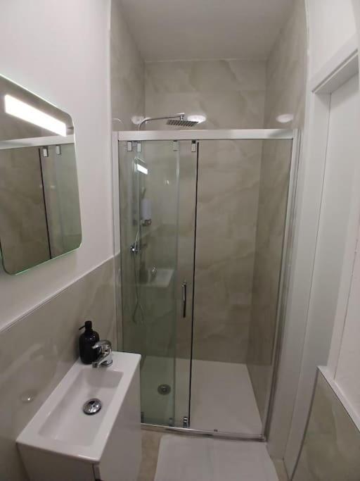 Appartement F1 Orchidee Mulhouse Exterior foto